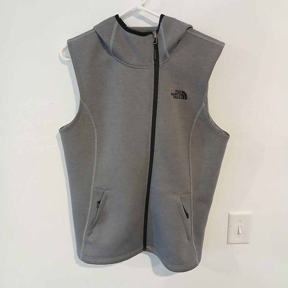 The North Face Women's Canyonwall Grey Hooded Vest  Size Large